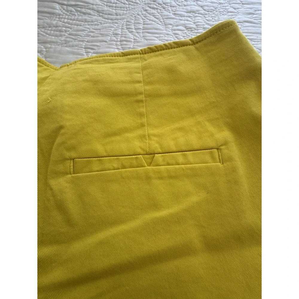 Anthropologie Maeve Schoolbus Yellow Pleated Shorts 6 Petite - Picture 5 of 5